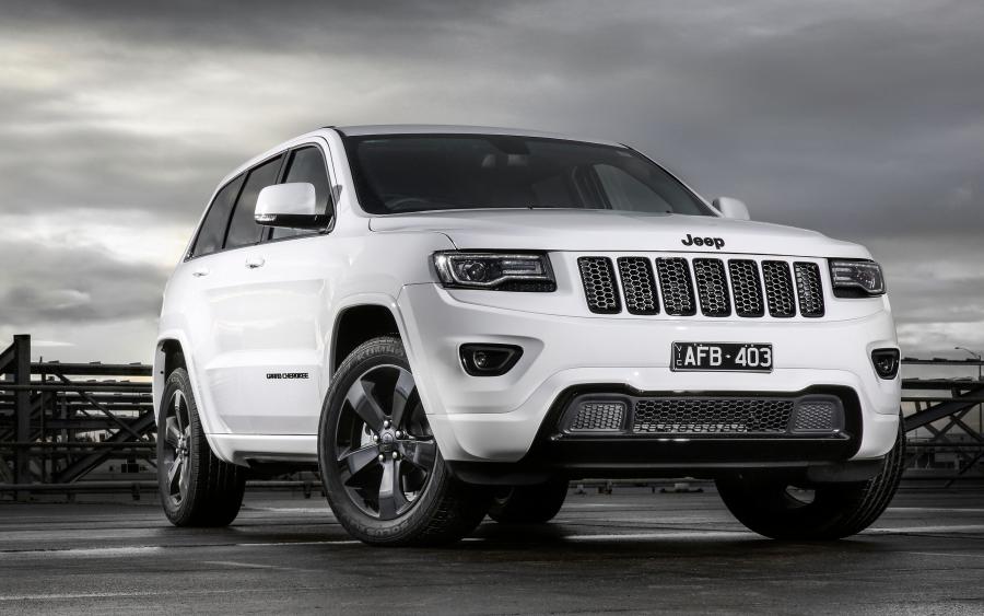  Jeep Grand Cherokee Blackhawk 2015 года  (фото 18 из 26)